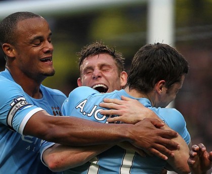 乐鱼（LEYU）体育-勇士队后防线加强，稳步迈向冠军，勇士队的进攻站位